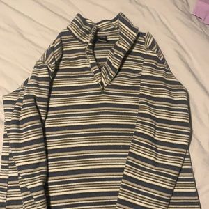 Patagonia capilene half zip up